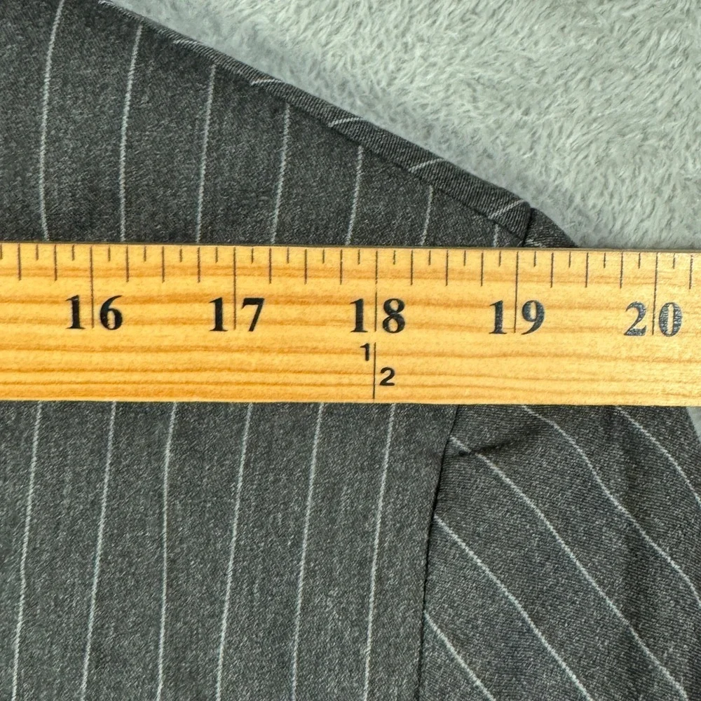 Polo Ralph Lauren Suit Jacket Mens 44R Gray Pinstripe Performance Wool $398